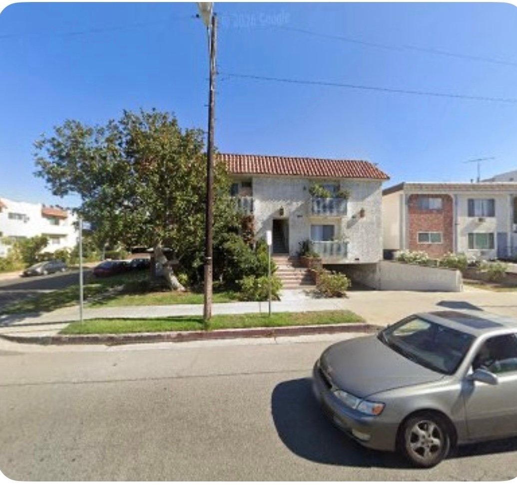 Los Angeles Single Room: 10930 Palms Blvd