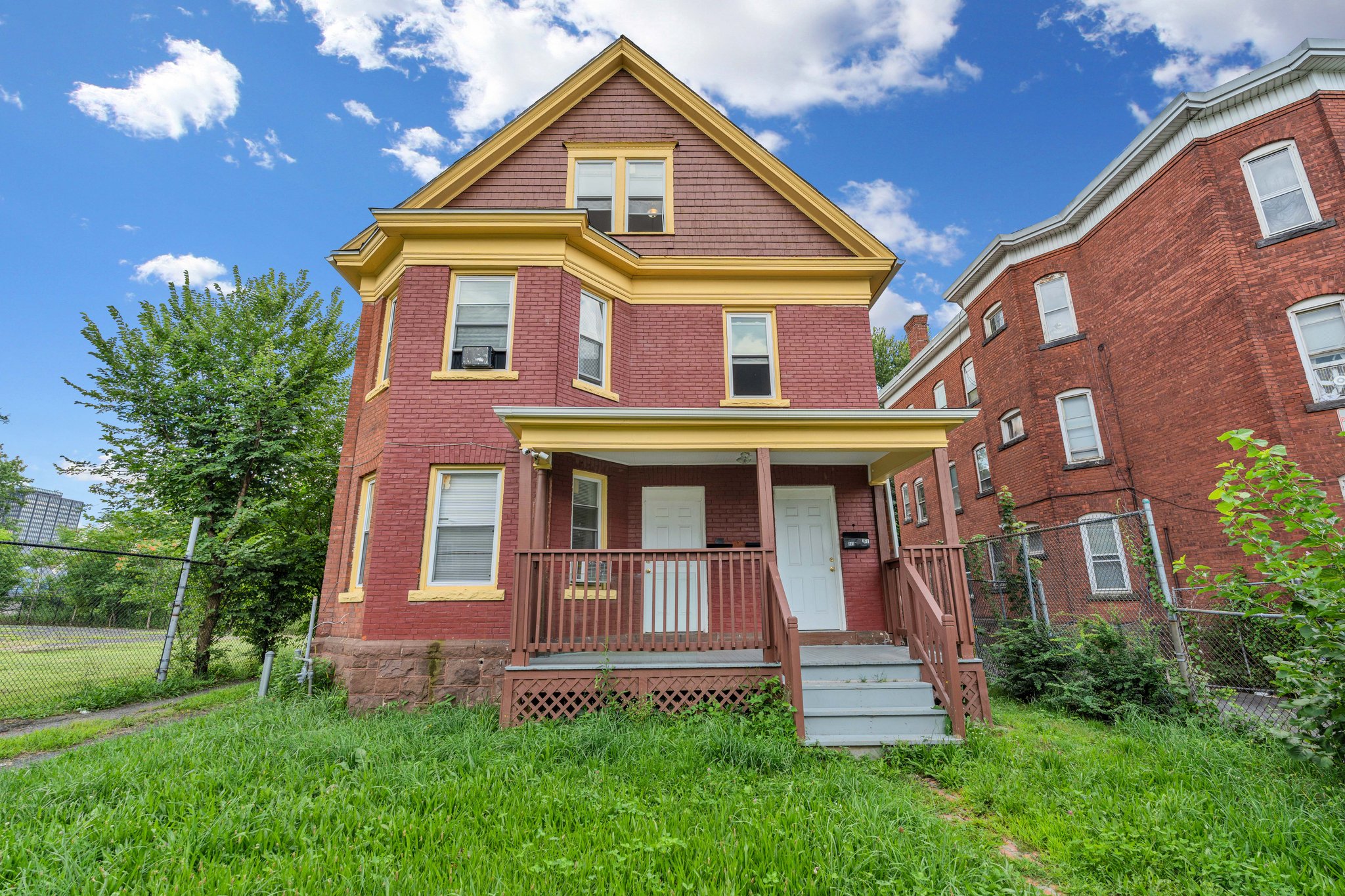 Hartford Multiplex: 139-141 Homestead Avenue