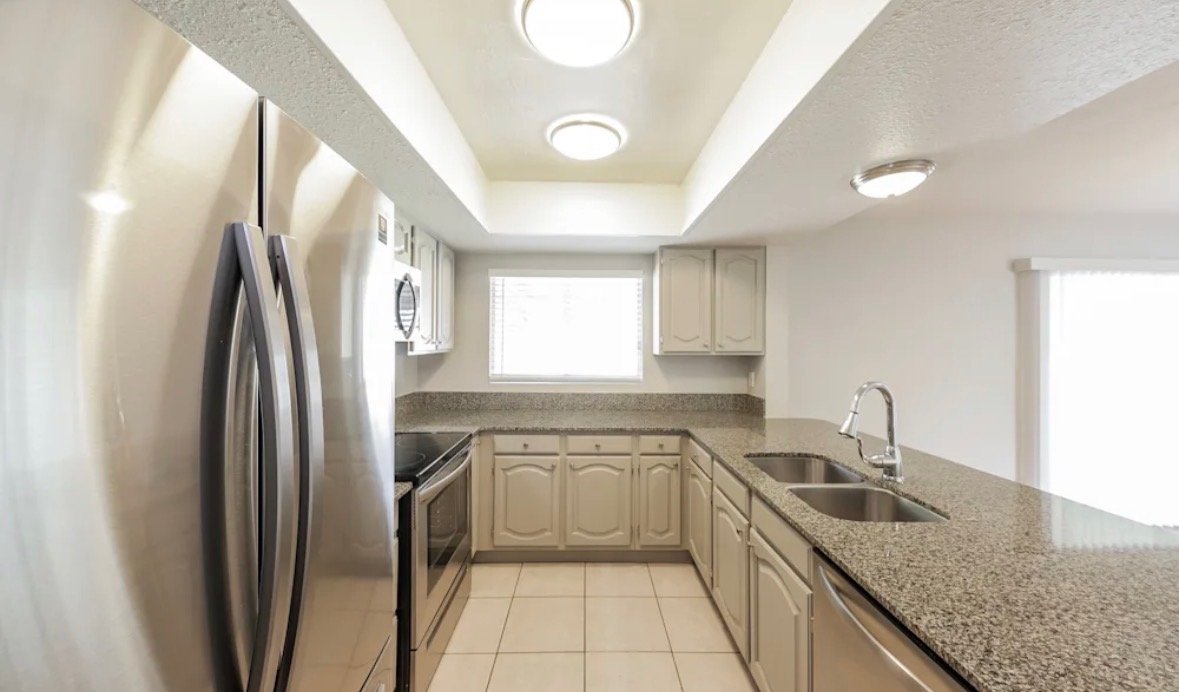 Surprise House: 16510 W Jenan Dr