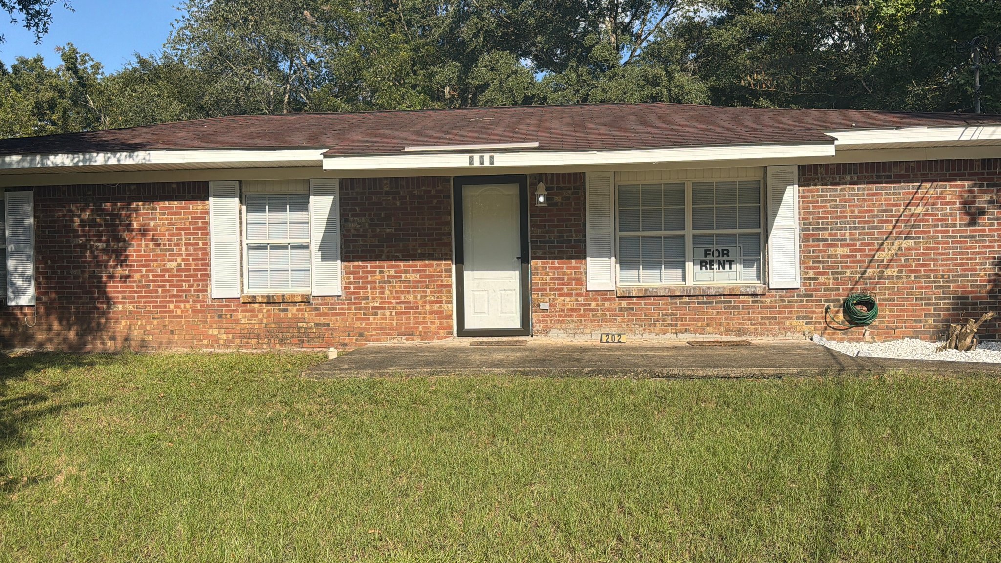 Headland House: 202 Ab Cotton Dr