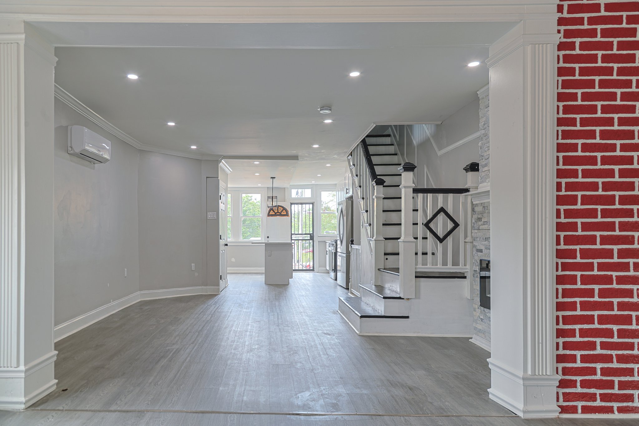 Philadelphia Townhome: 1542 S 57th St