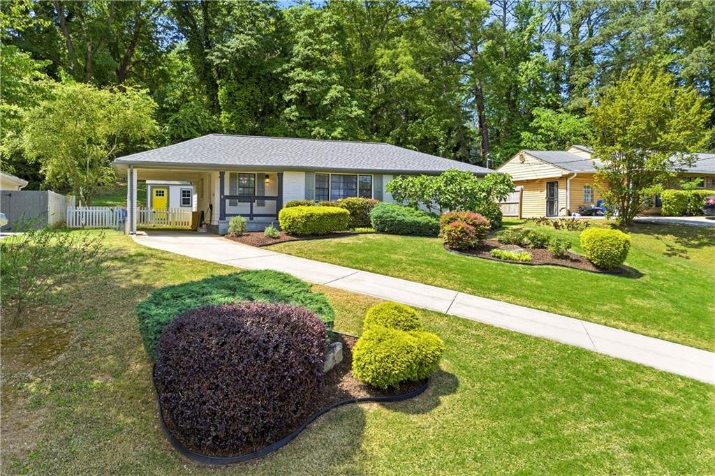Atlanta House: 1859 Winthrop Dr. SE