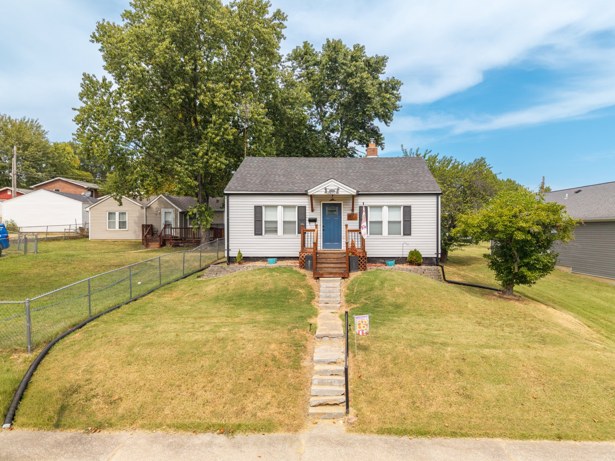 Festus House: 941 3rd St