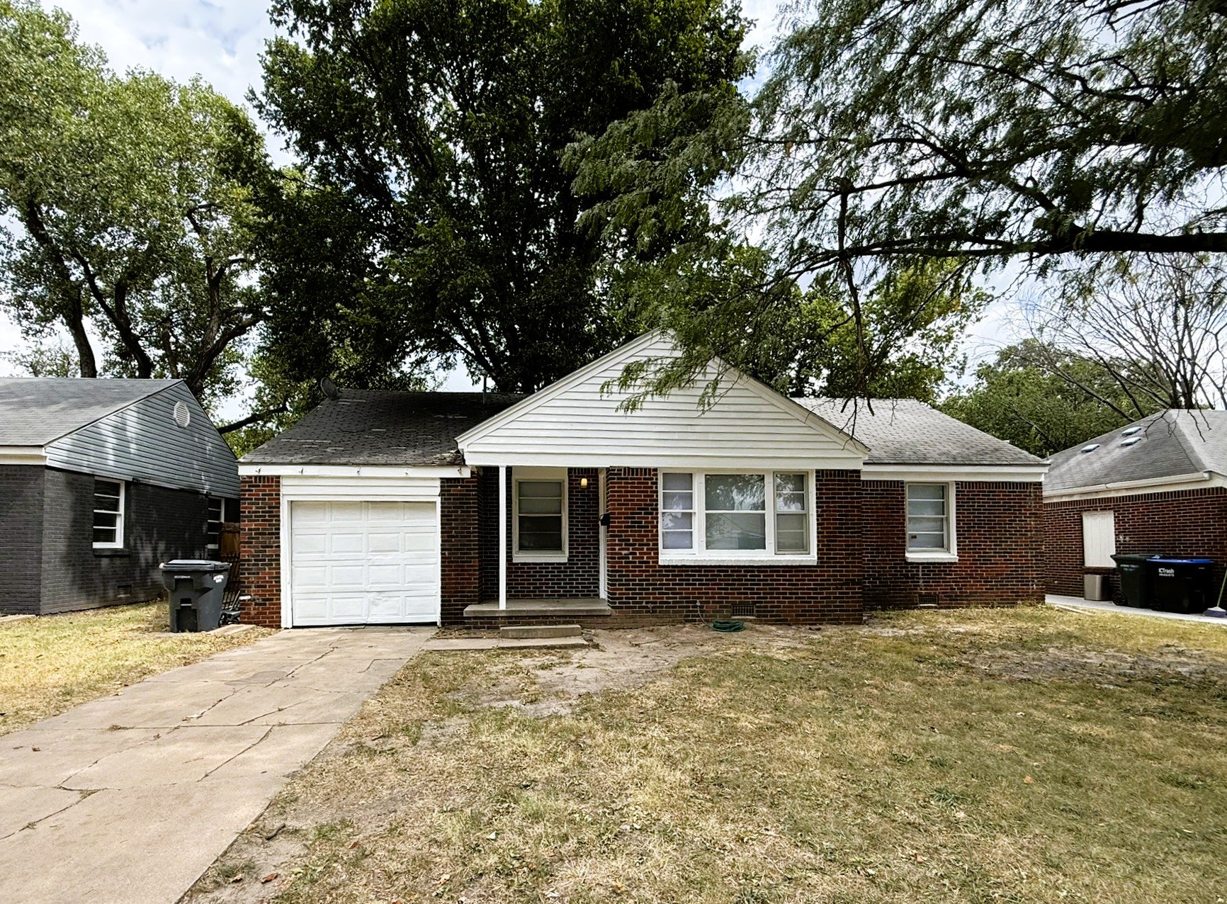 Wichita House: 1514 N Pershing St