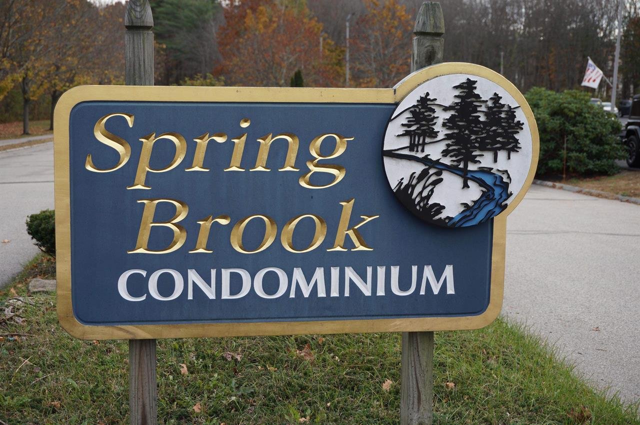 Portsmouth Condo: 709 Springbrook Circle