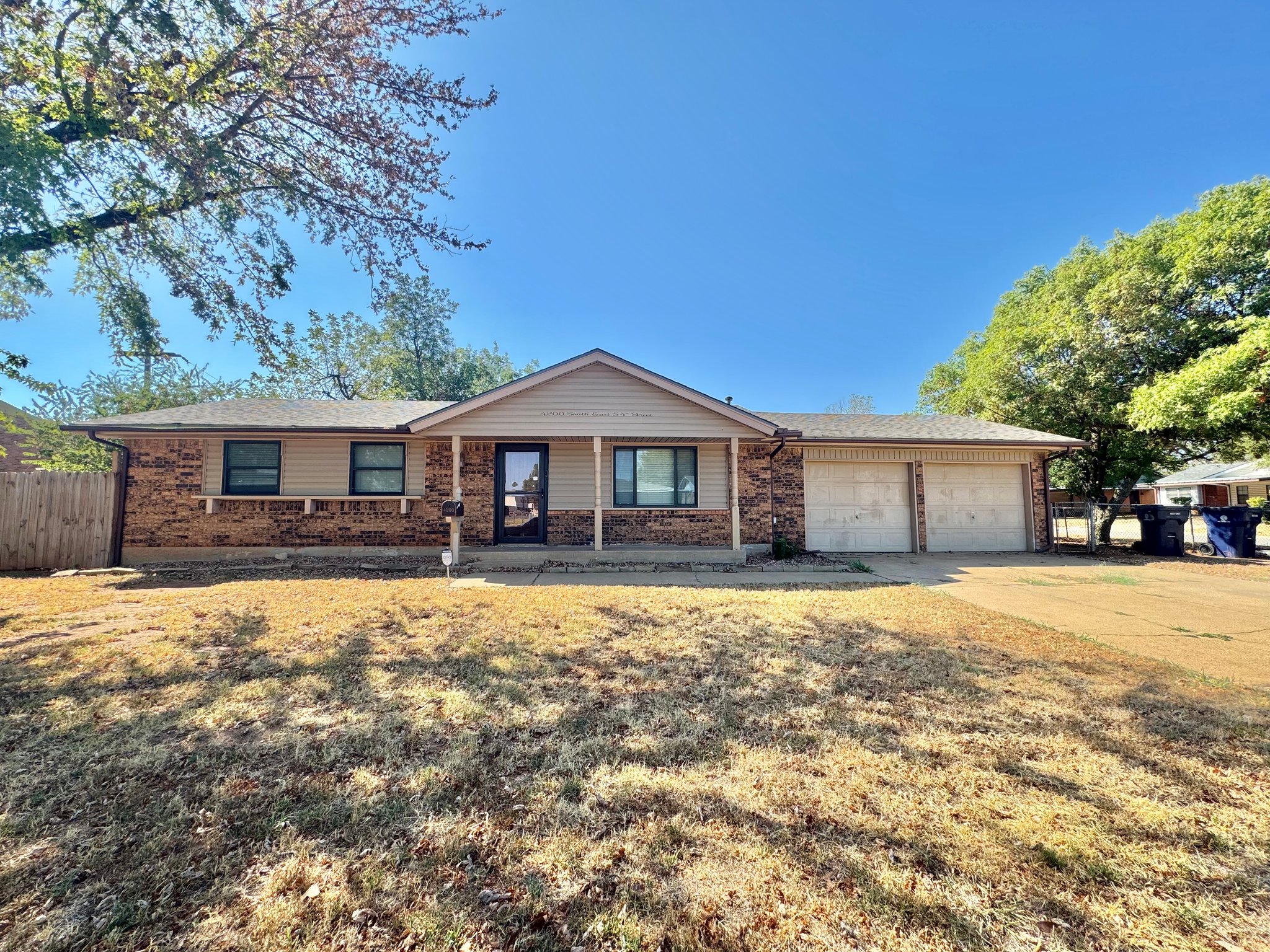 Oklahoma City House: 4200 SE 54th St
