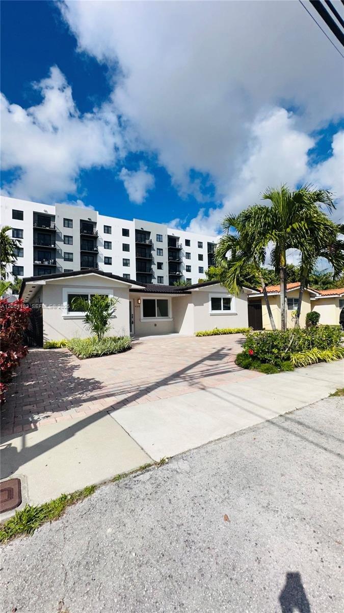 Miami House: 4120 SW 69 Ave