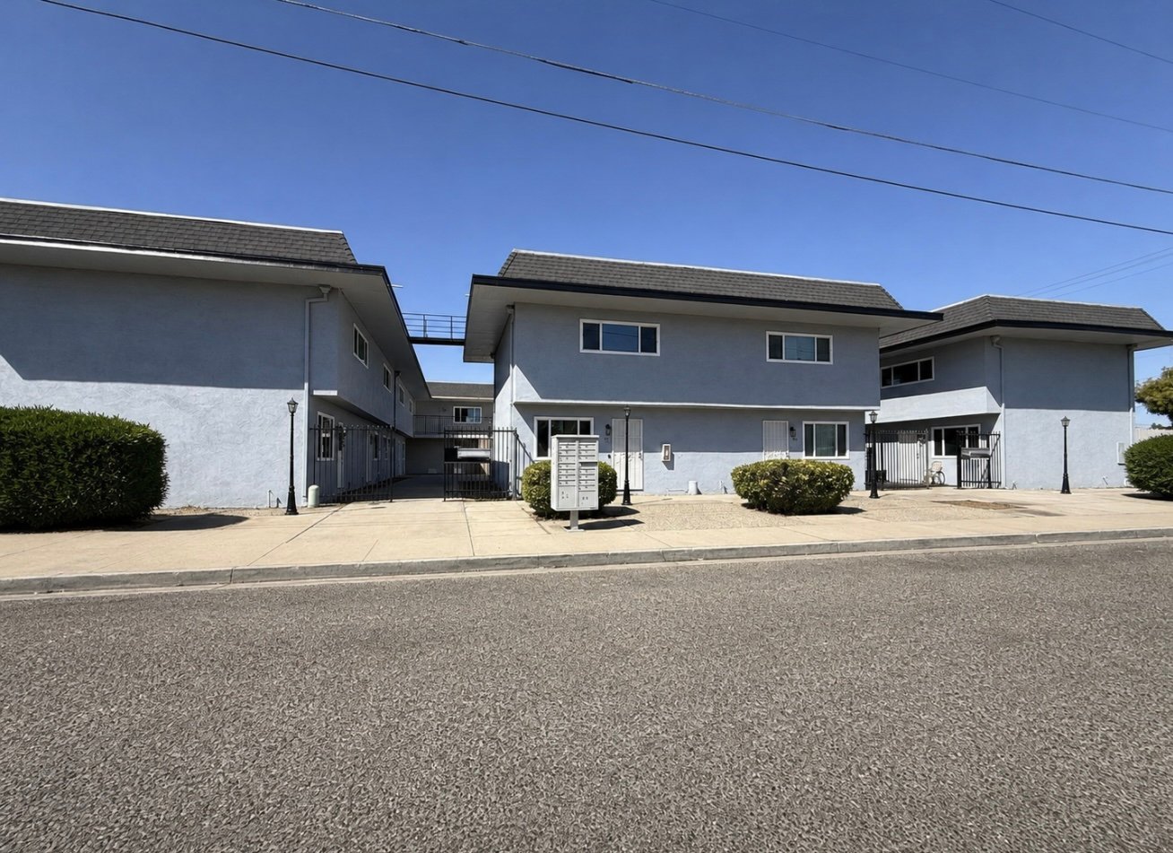 Turlock Apartment: 961 Wakefield Rd