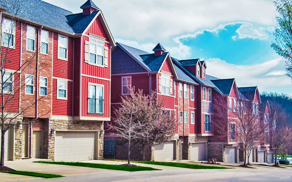Fayetteville Condo: 2858 W Redstone Dr