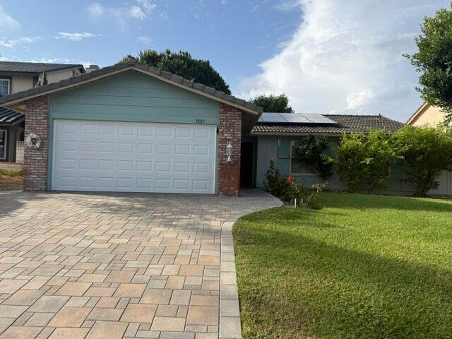 Oceanside House: 3809 Stanford Dr