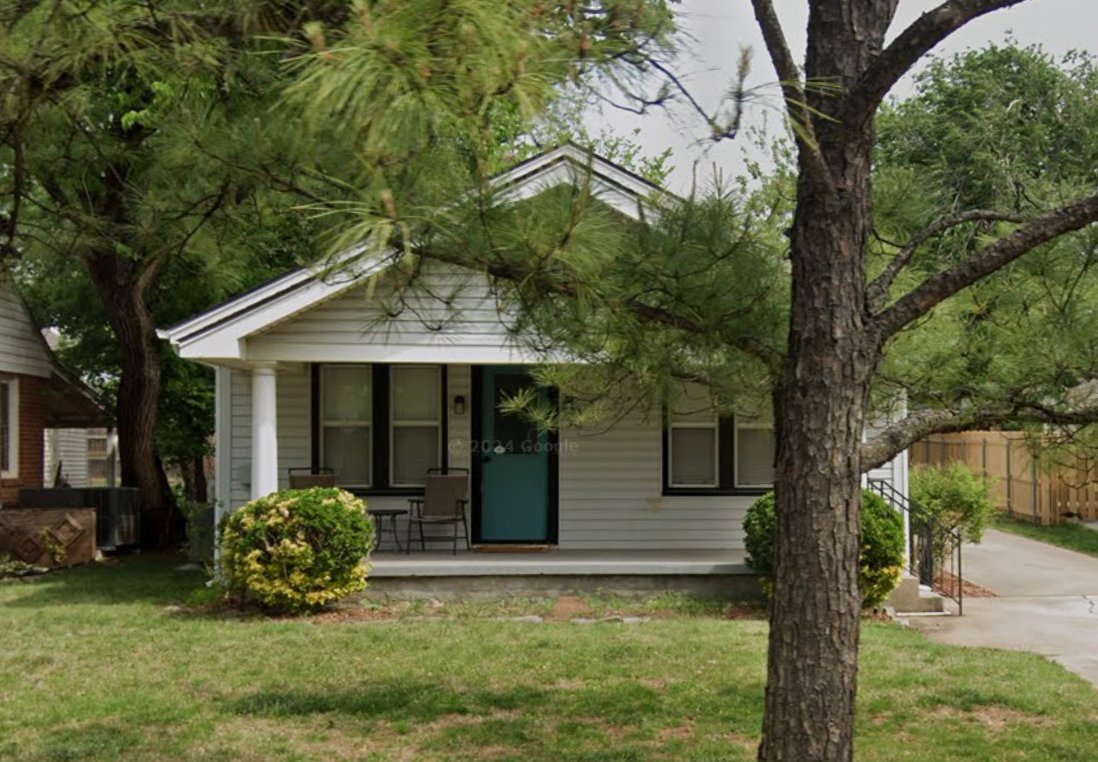 Edmond House: 213 East 5th Street