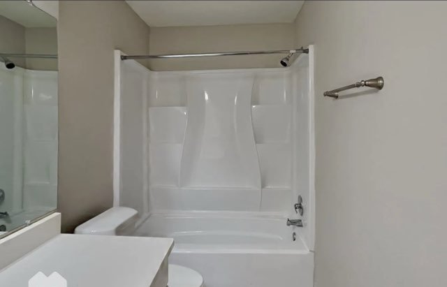 Grand Prairie House: 4961 Briar Oaks Ln