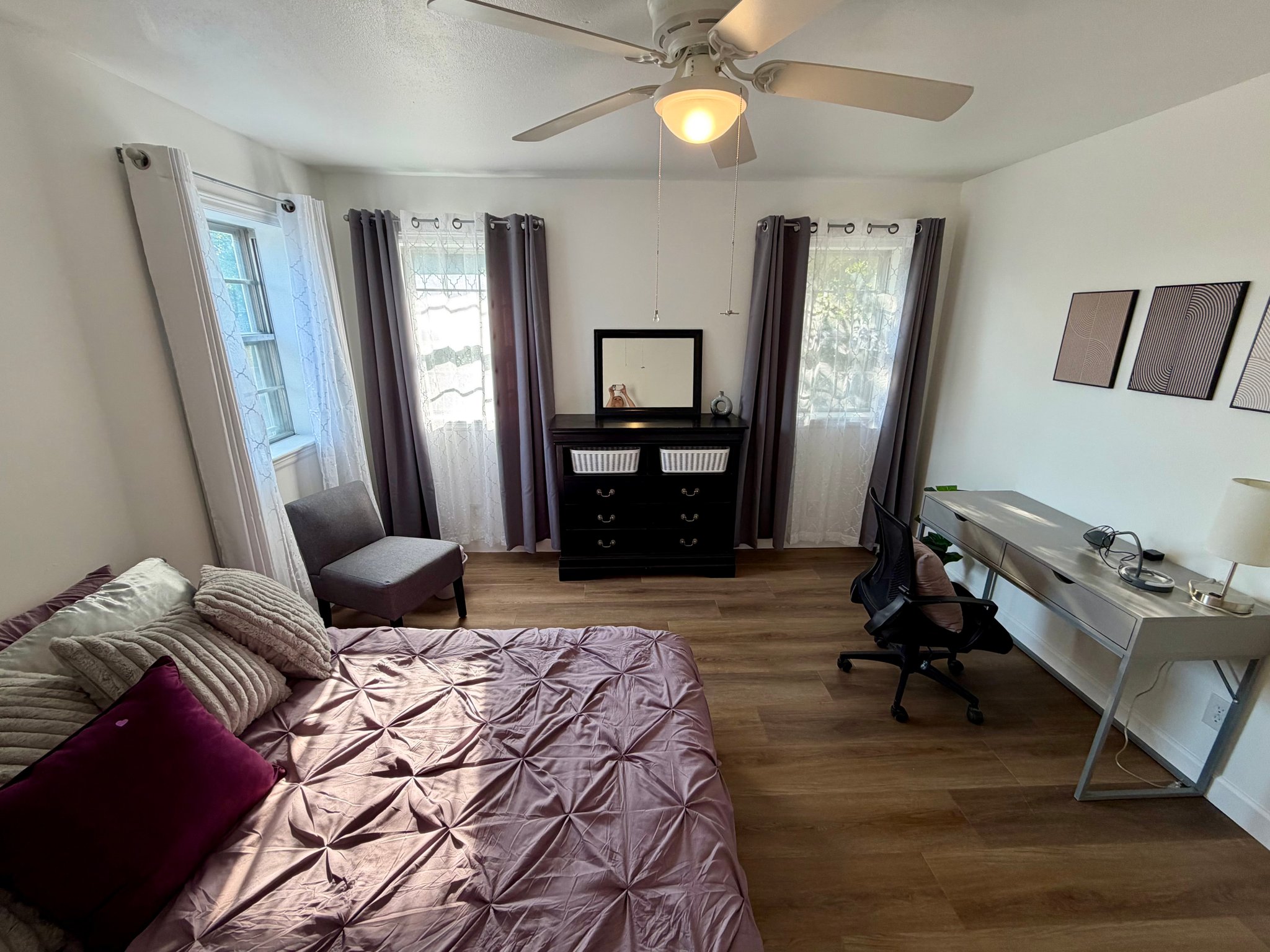 Springdale Single Room: 206 Suttle Drive