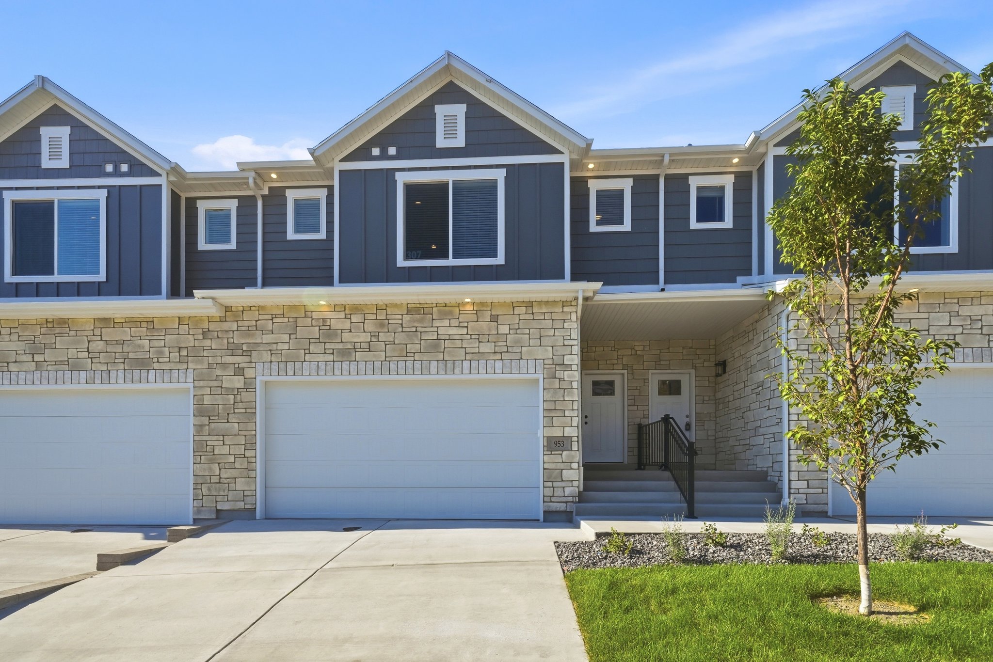 Lehi Townhome: 953 W. Mountain Hollow Way