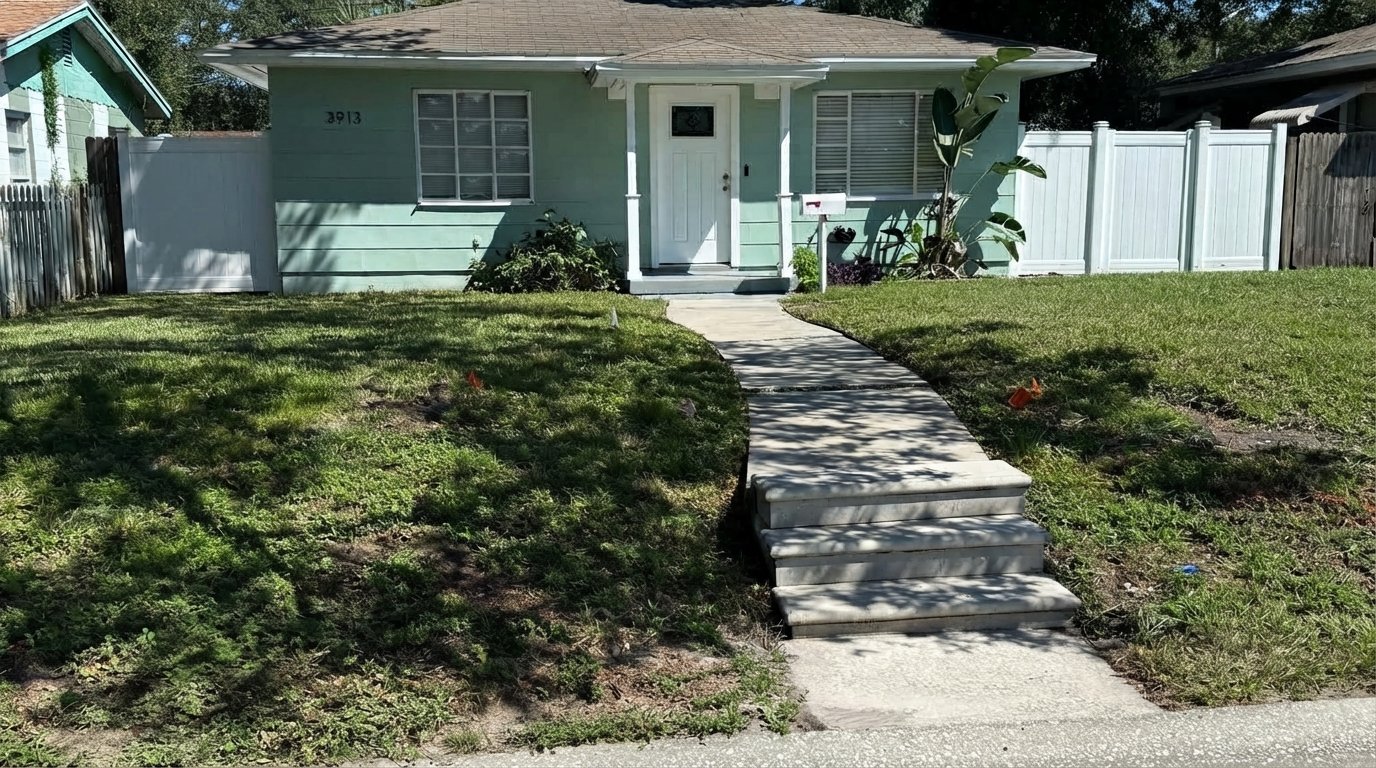 Saint Petersburg House: 3913 6th Ave N