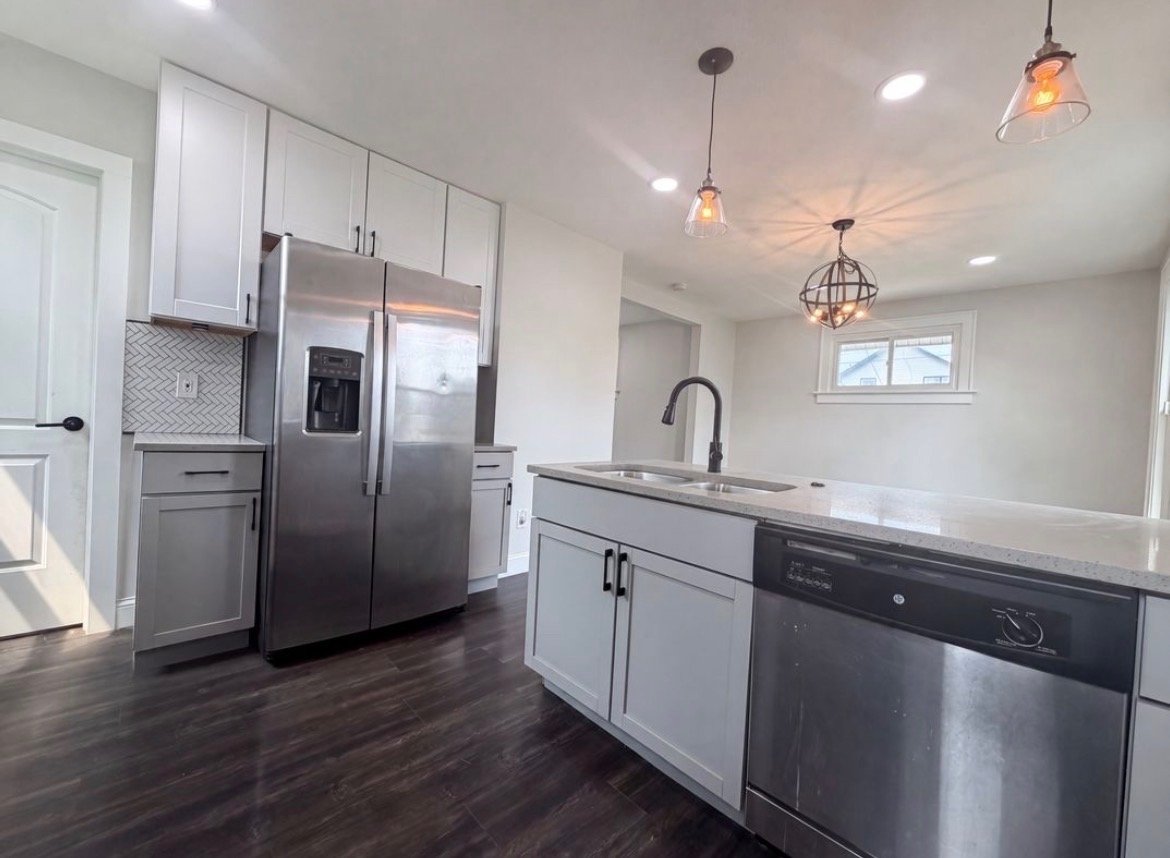 Cincinnati House: 610 Mercury Dr