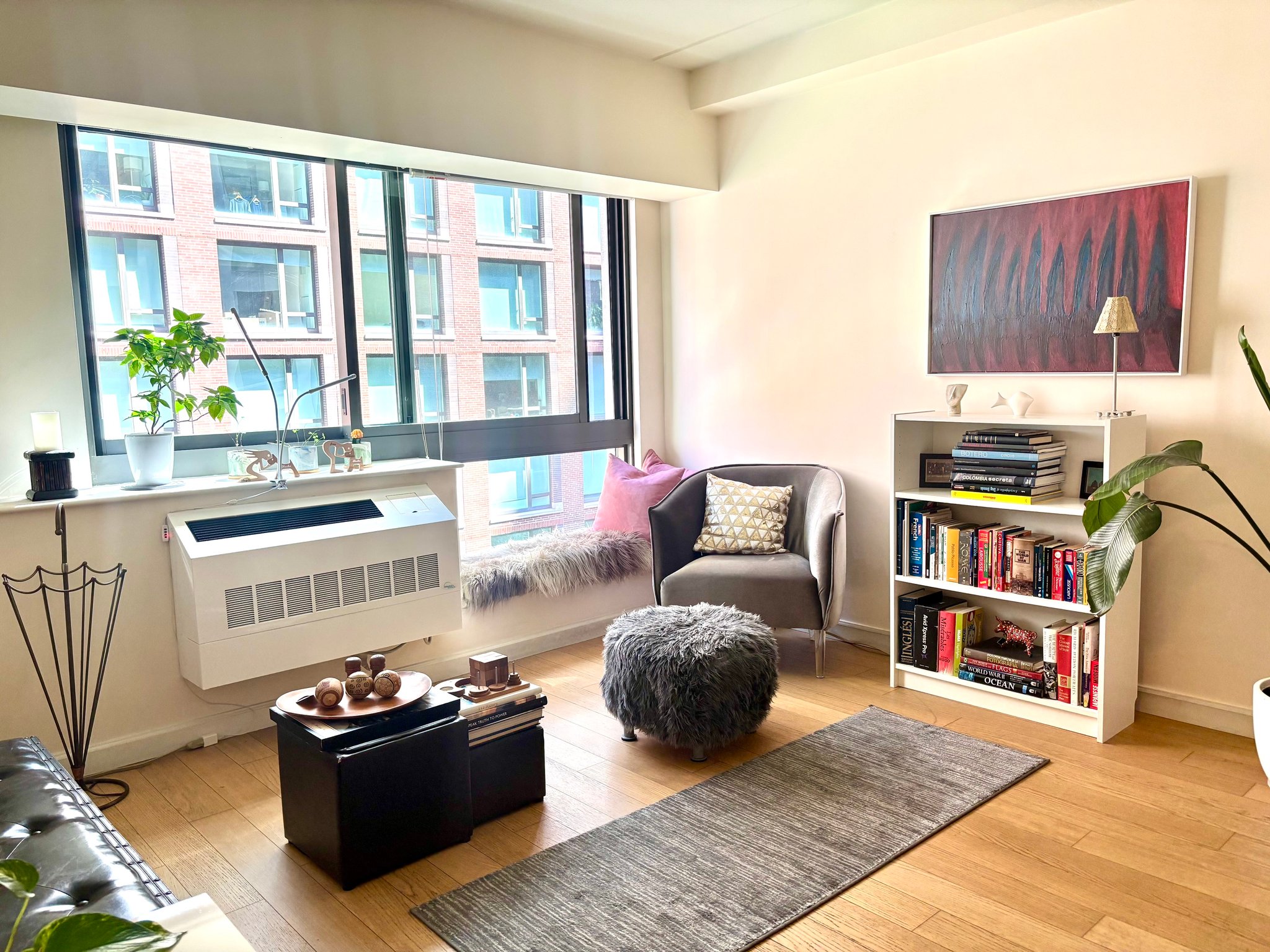 New York Condo: 535 West 52nd Street