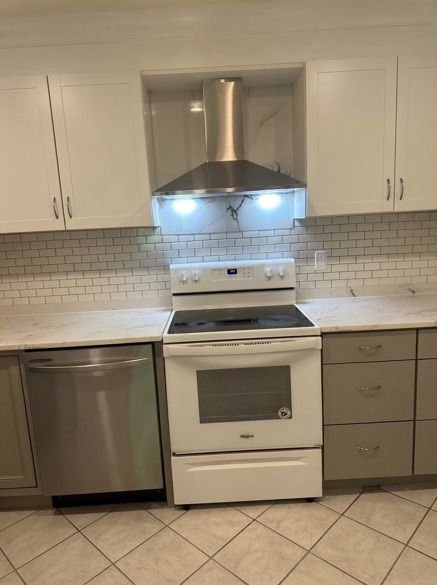 Carmel Condo: 405 Fox Run Ln