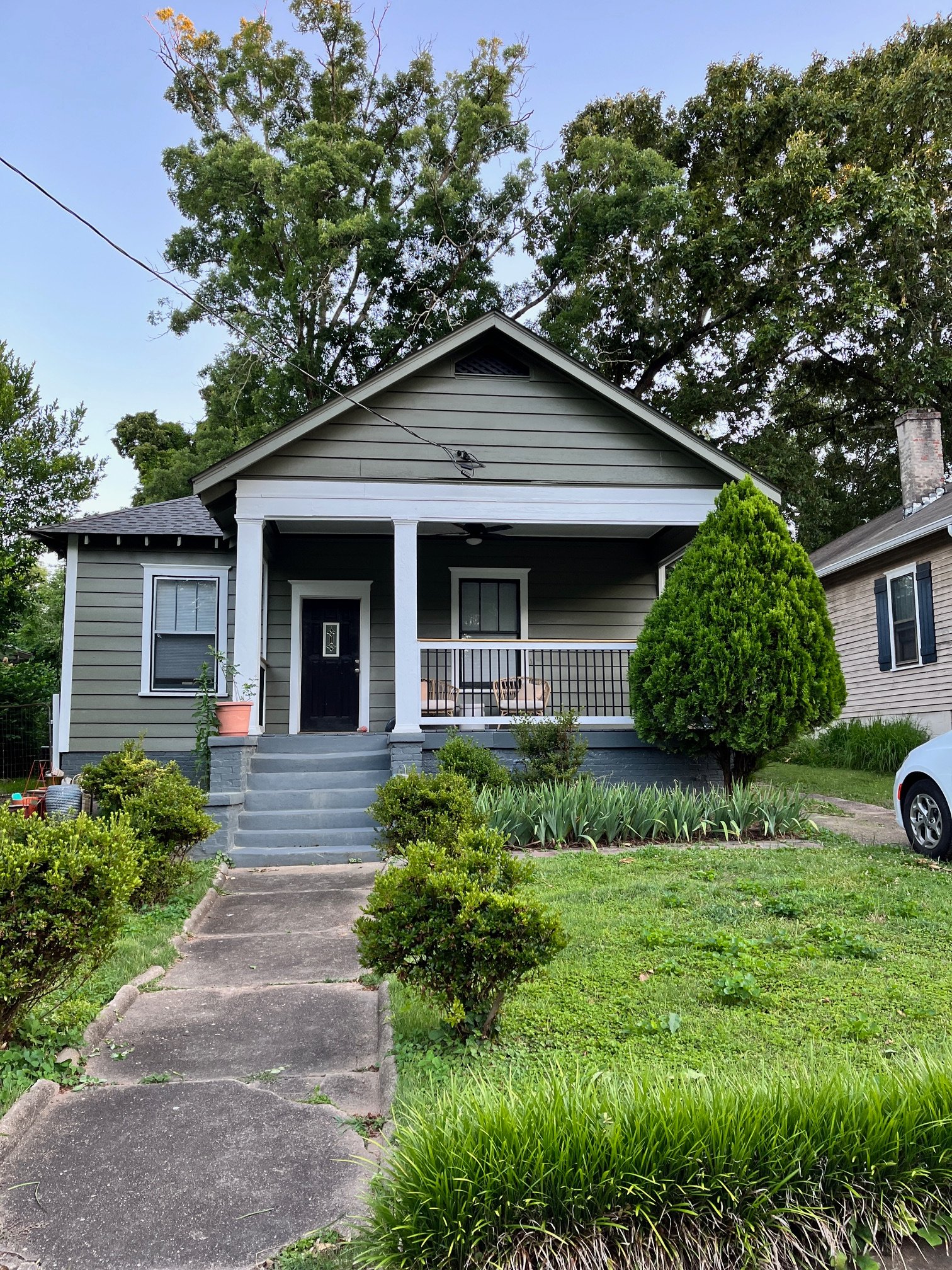 East Point House: 1756 Thompson Avenue