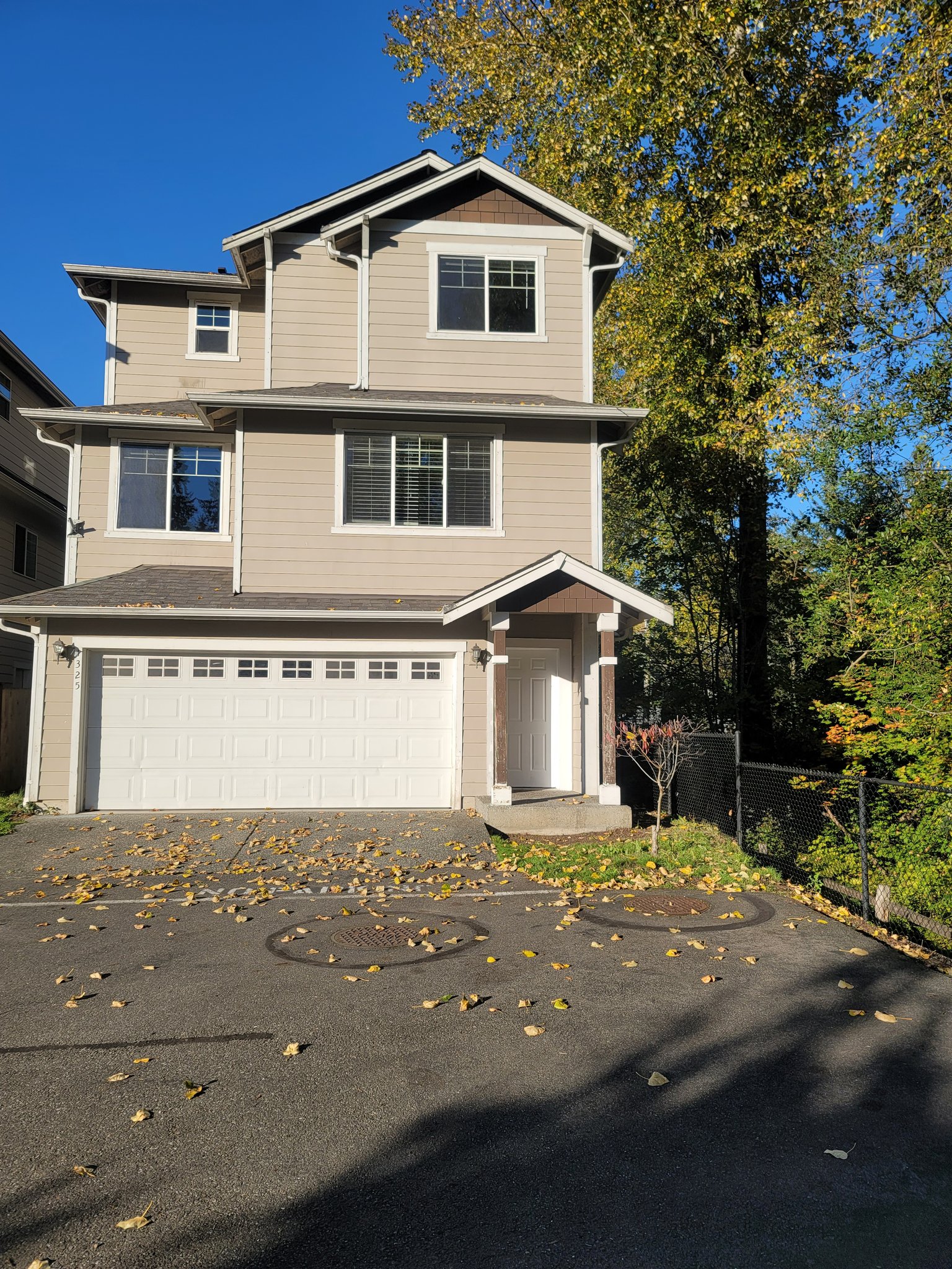 Everett Townhome: 1328 118th St SW