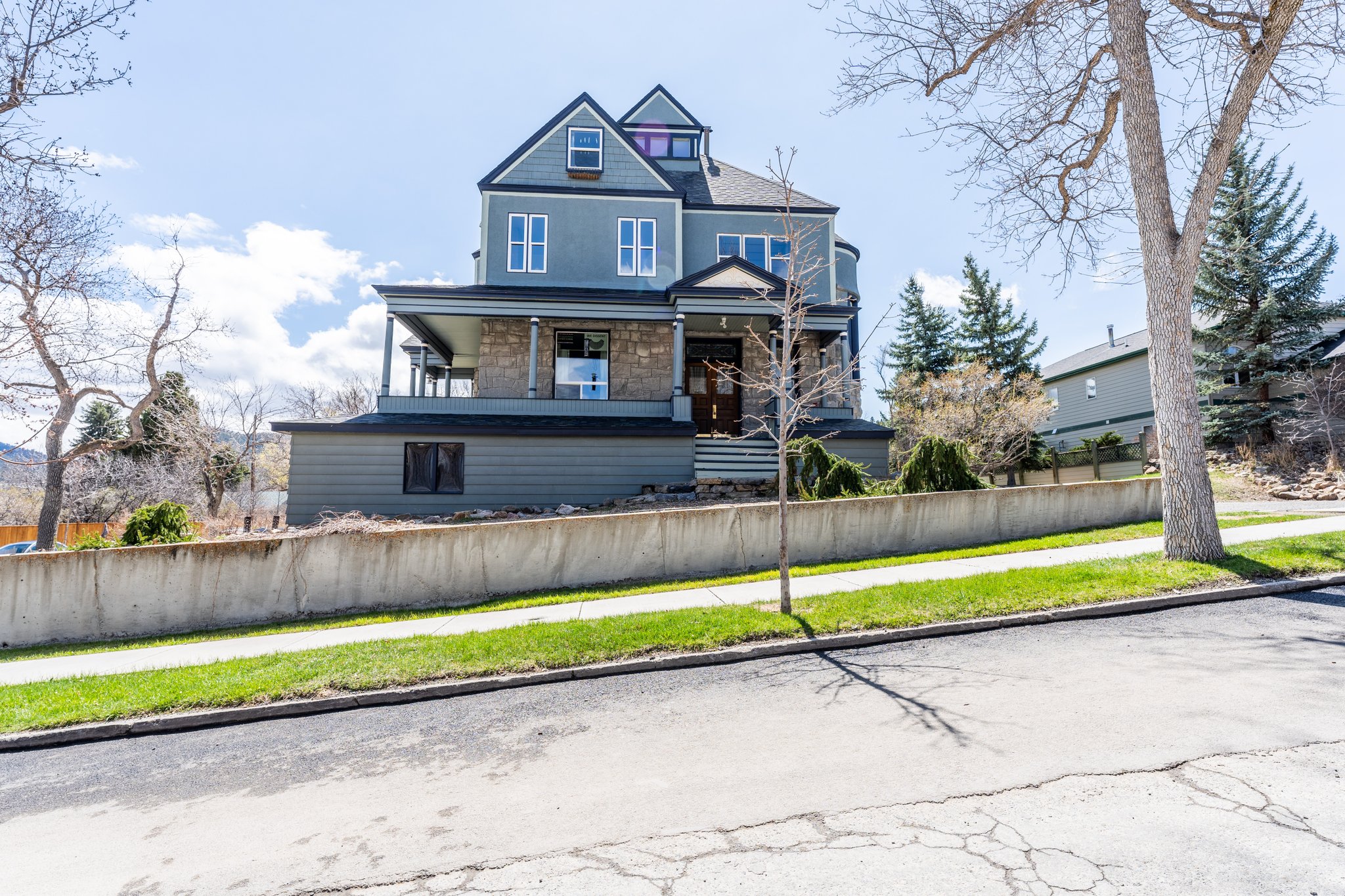 Helena Apartment: 801 Holter St.