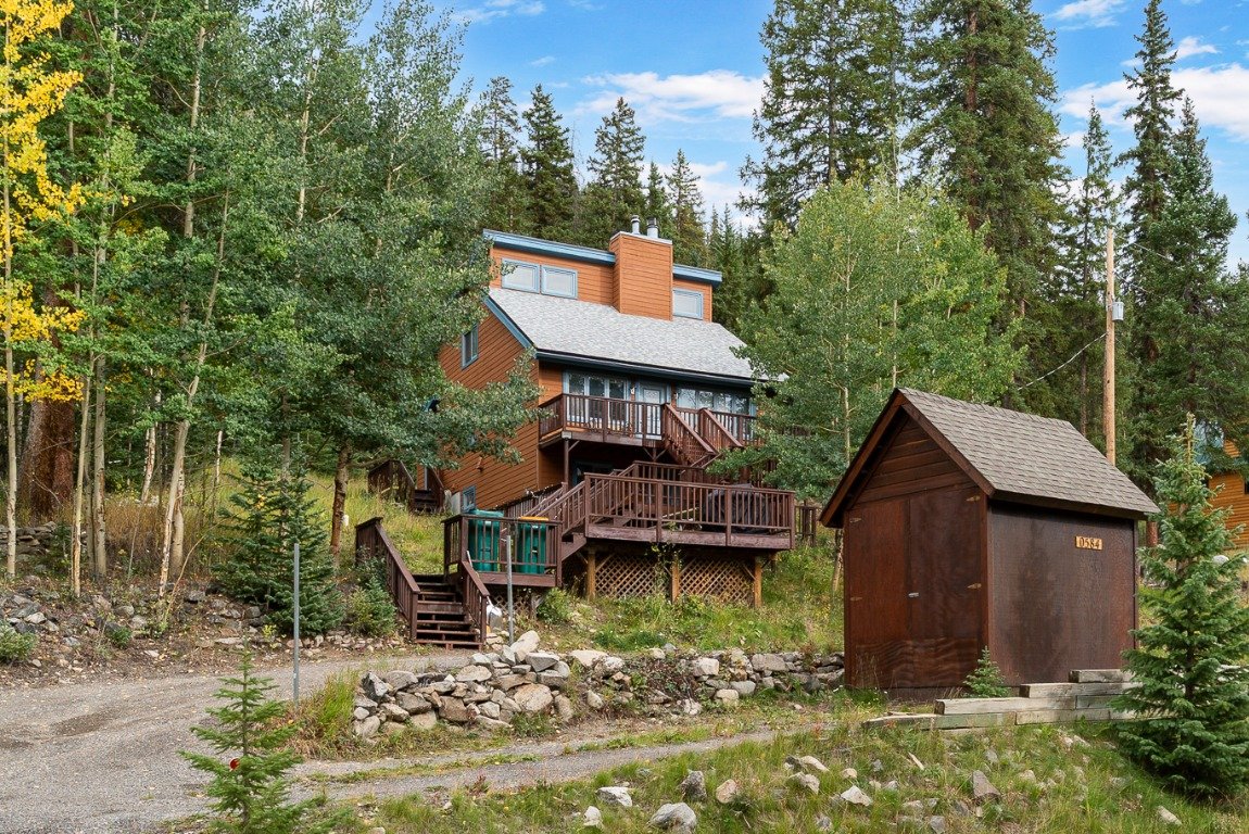 Blue River House: 584 Range Rd
