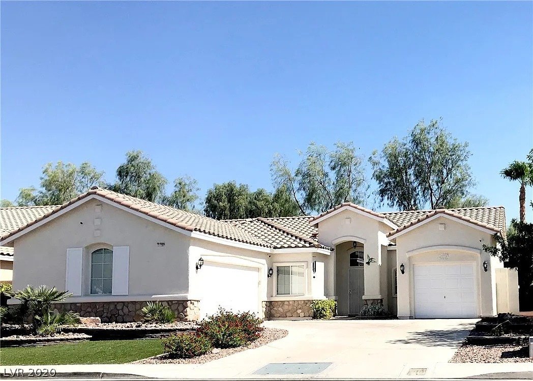 Las Vegas House: 123 Maryland and Pebble
