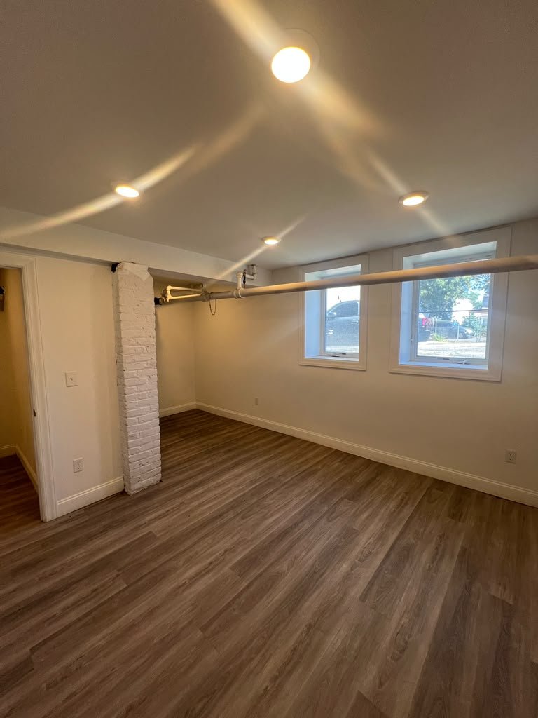 Newark Apartment: 559 broadway