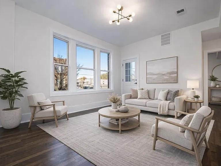 Chicago Condo: 3255 N Hamlin