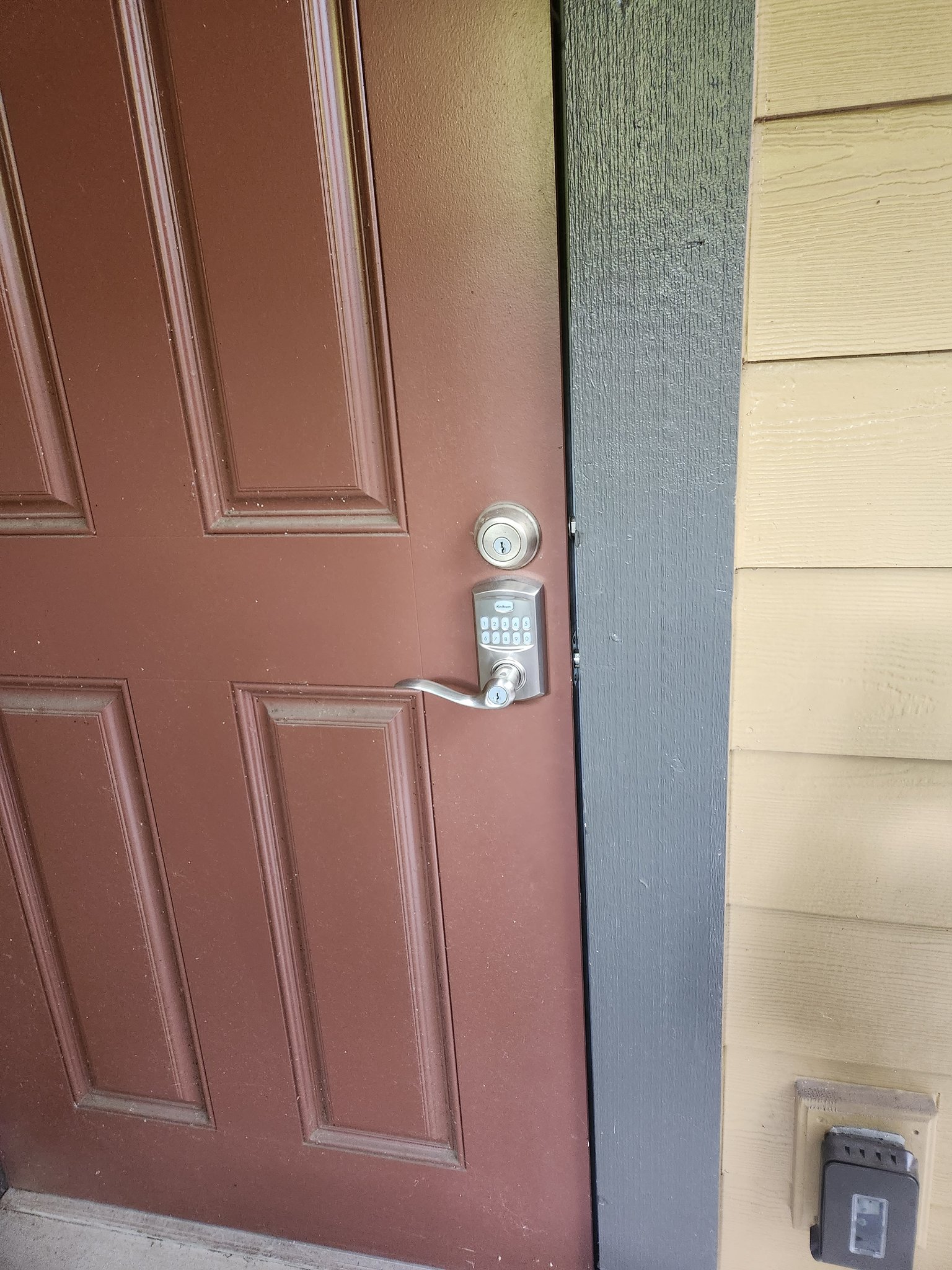 Gresham Townhome: 1166 NE 5th St