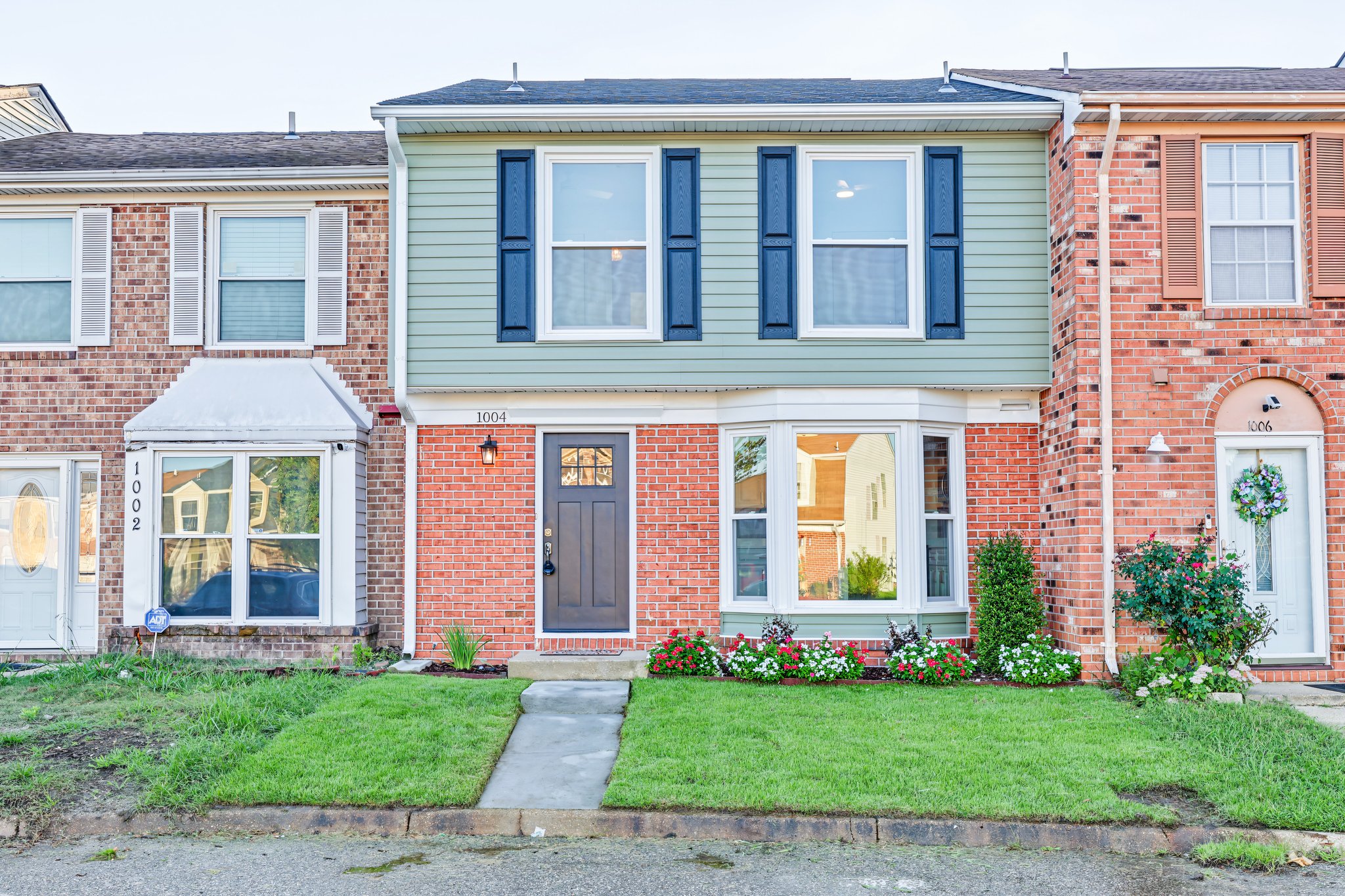 Virginia Beach Townhome: 1004 Smoke Tree Ln