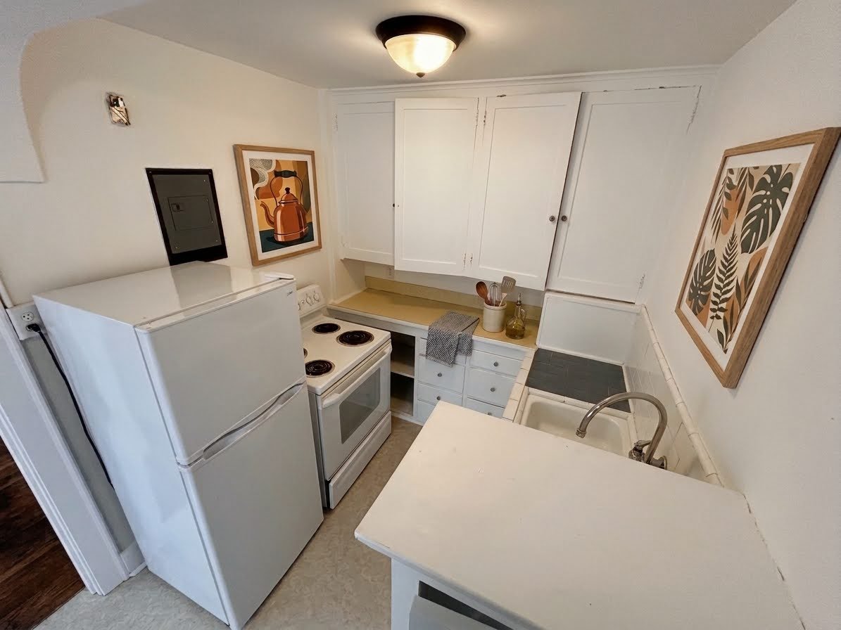 Seattle Apartment: 4737 Brooklyn Avenue Northeast