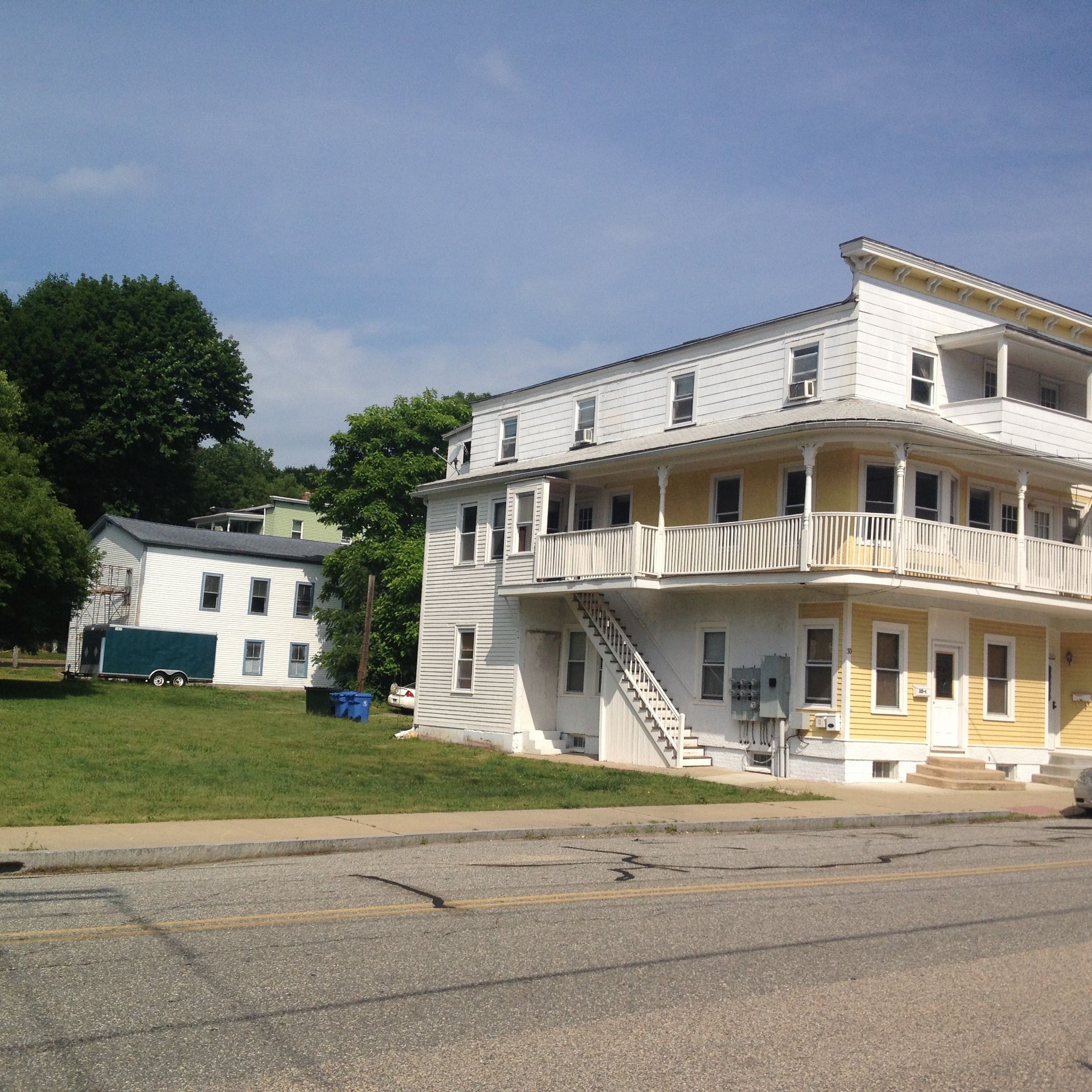 Taftville Apartment: 30-1 Hunters Avenue