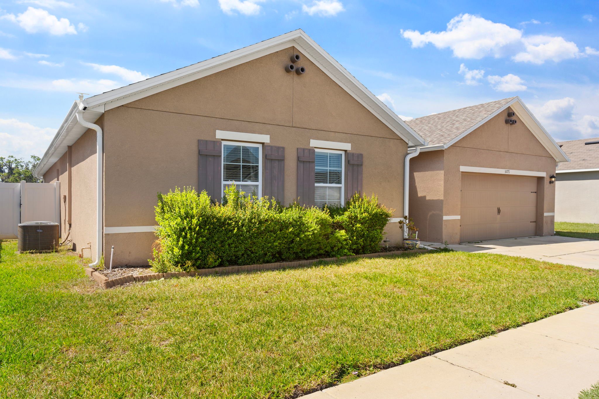 Winter Haven House: 5771 Marsh Landing