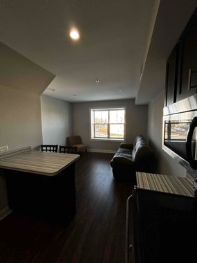 Scranton House: 970 Ridge Avenue