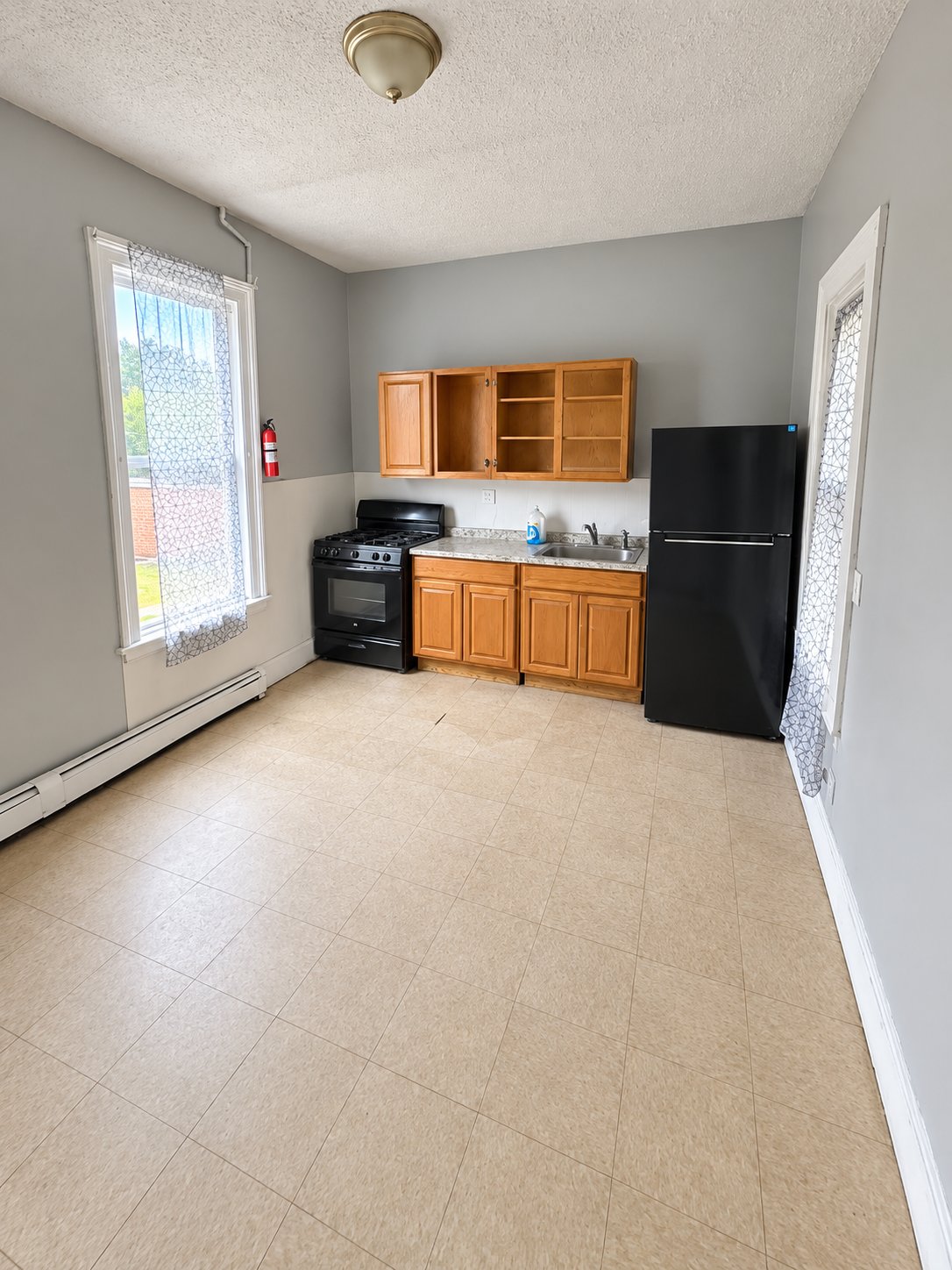 Newburgh Apartment: 15 Clark Street