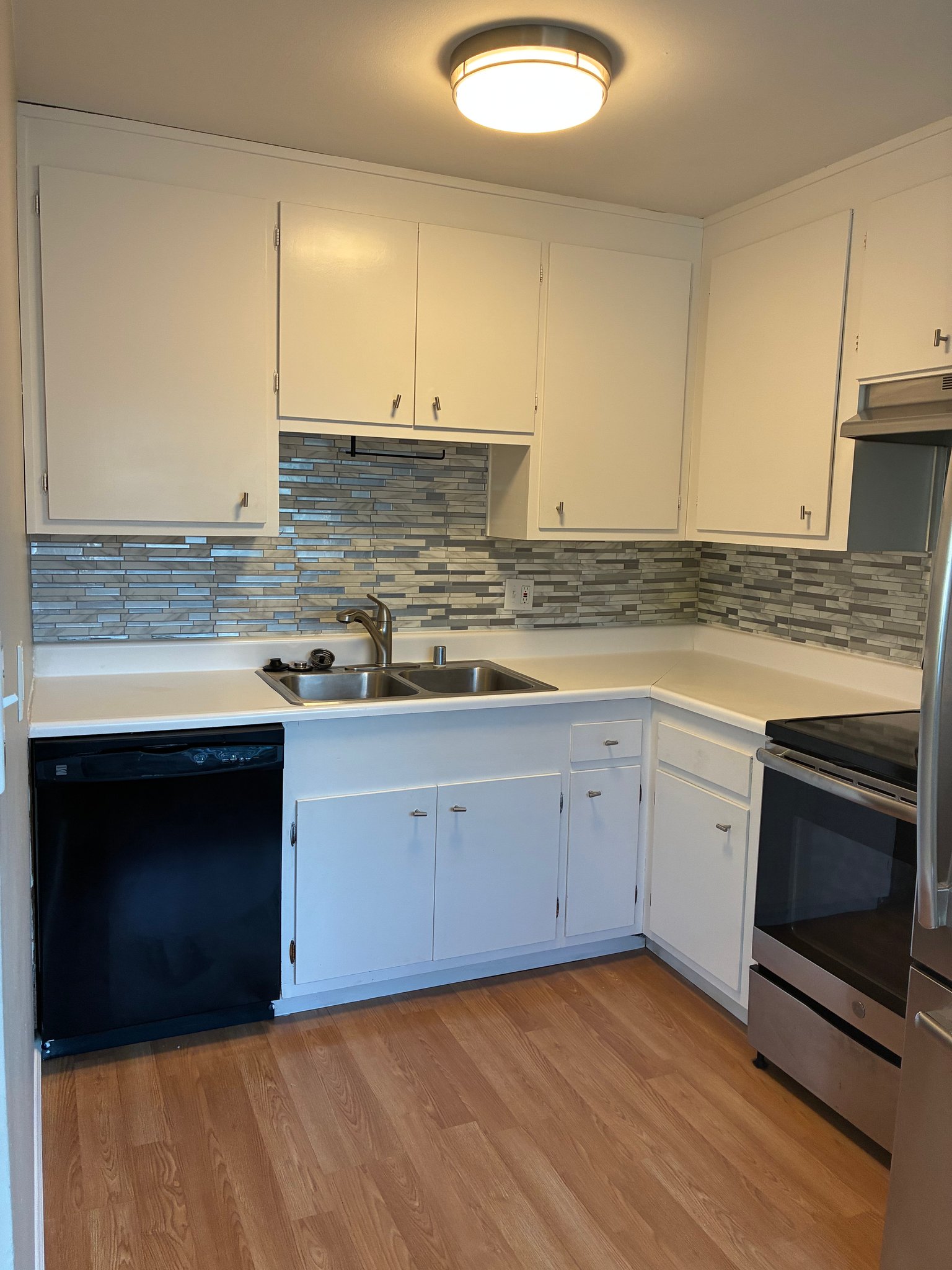 PINOLE Apartment: 2171 peach st.