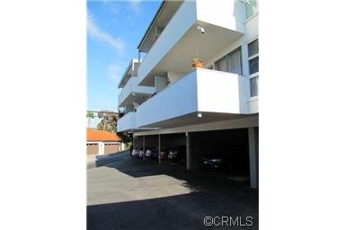 San Clemente Apartment: 112 Ave Pelayo
