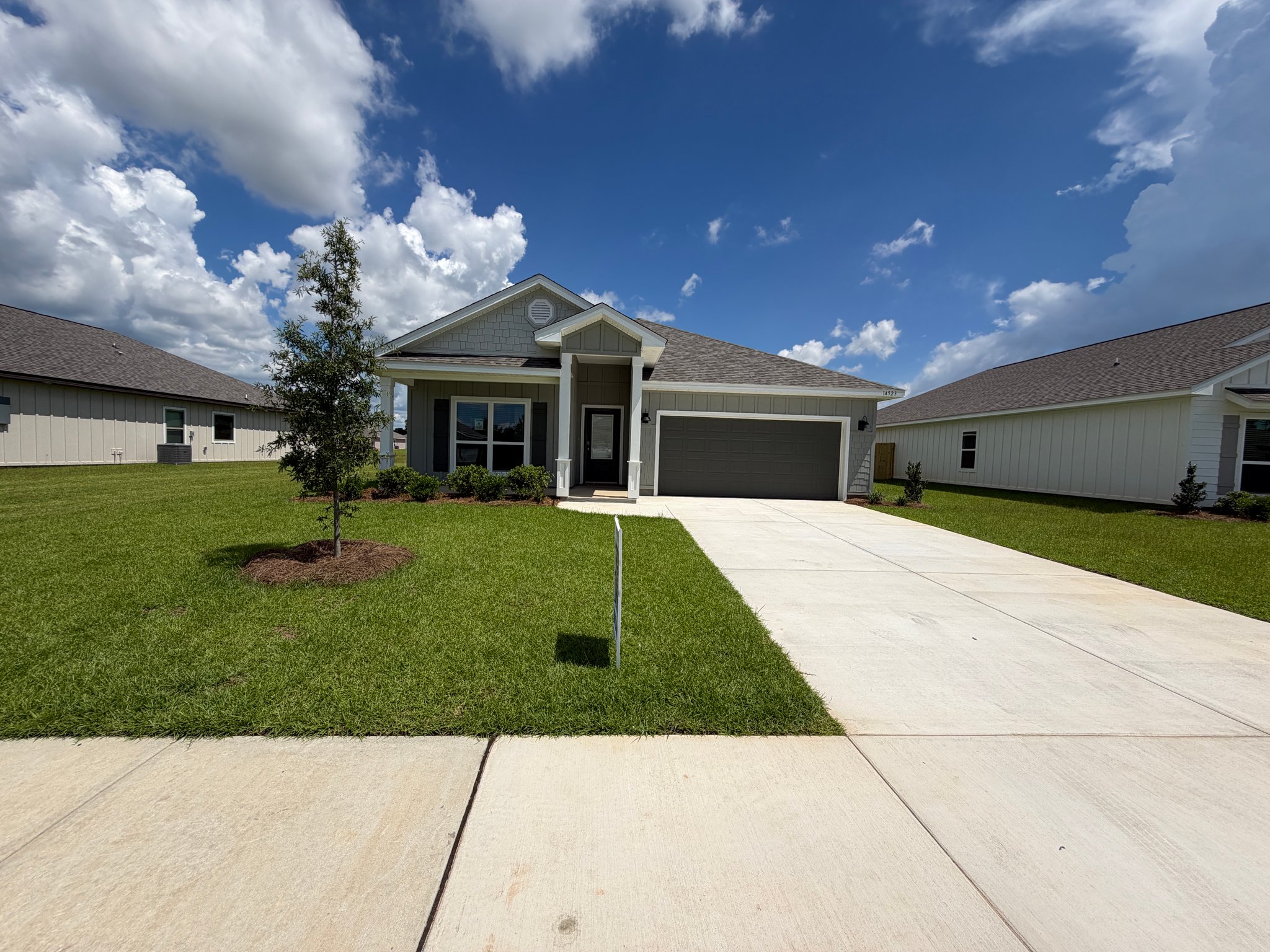 Foley House: 14578 Dalton Cir