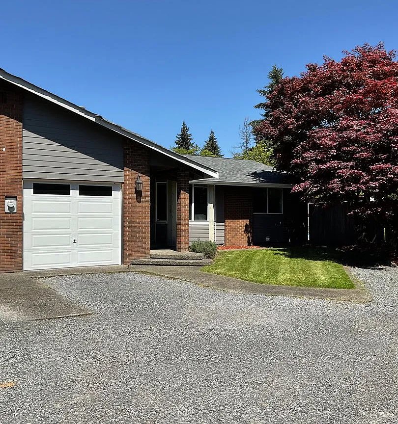 Puyallup Multiplex: 10705 62nd Ave E