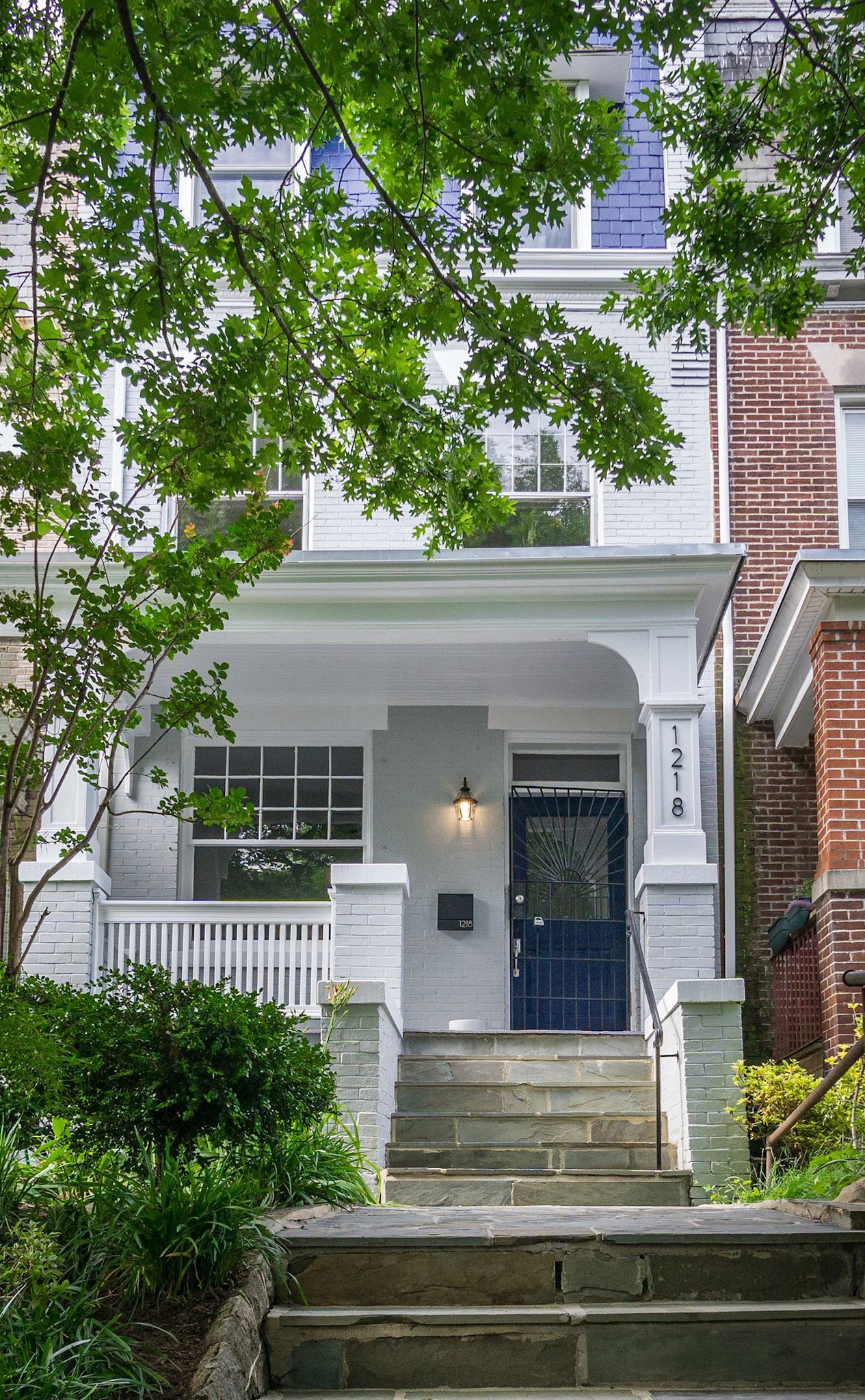 Washington Apartment: 1218 Euclid St NW