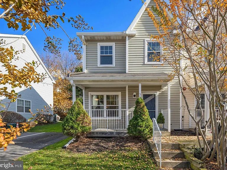 Towson Townhome: 505 McManus Way