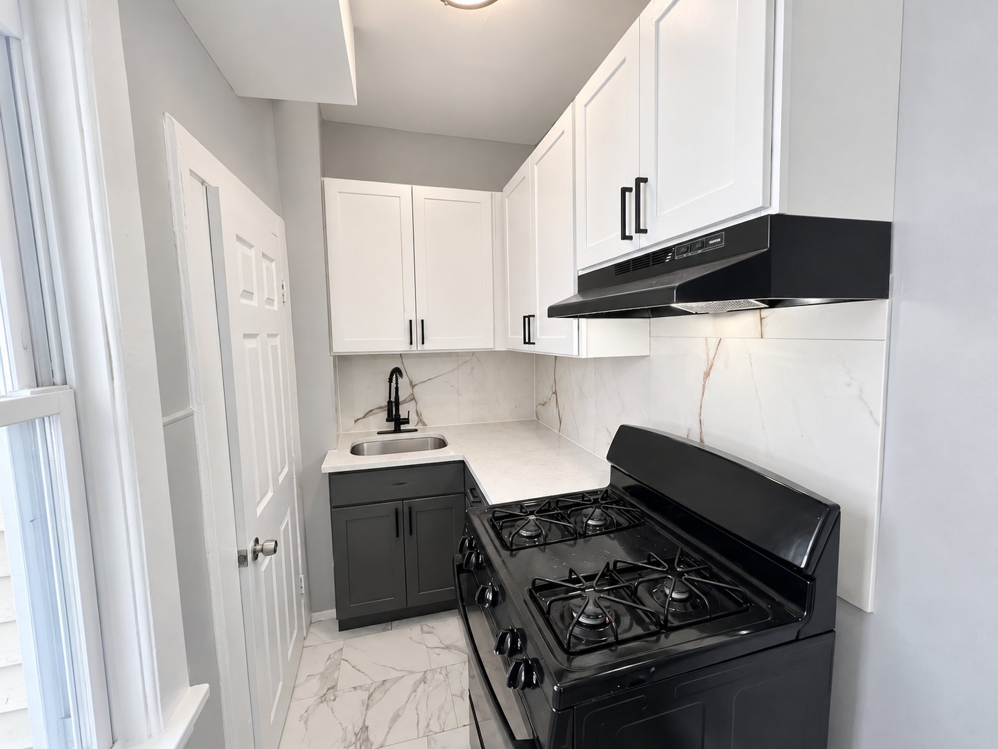 Paterson Apartment: 326 Grand St