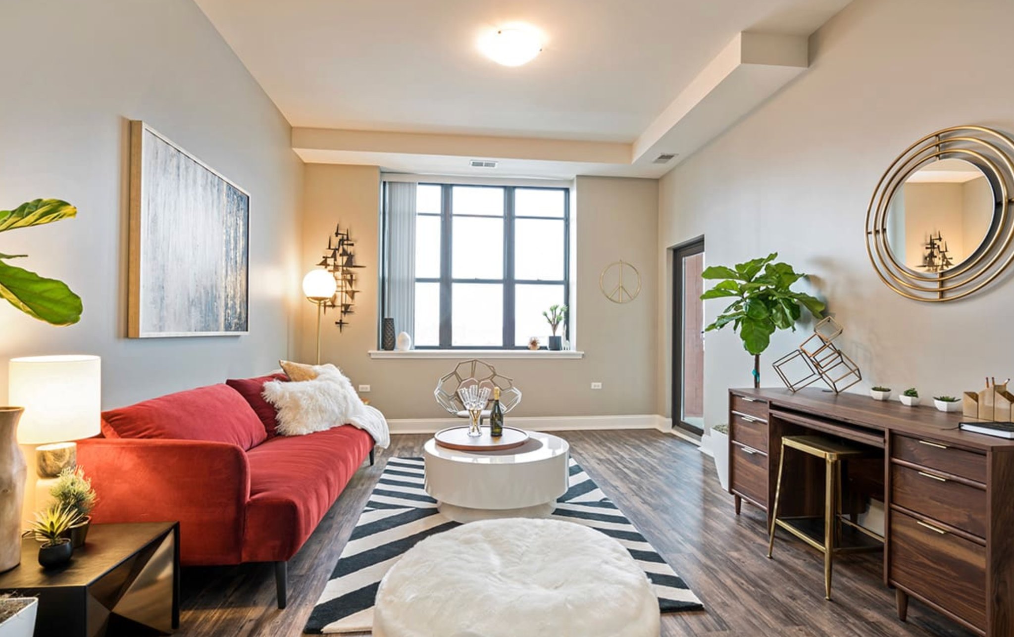 Chicago Condo: 1925 S Wabash Ave