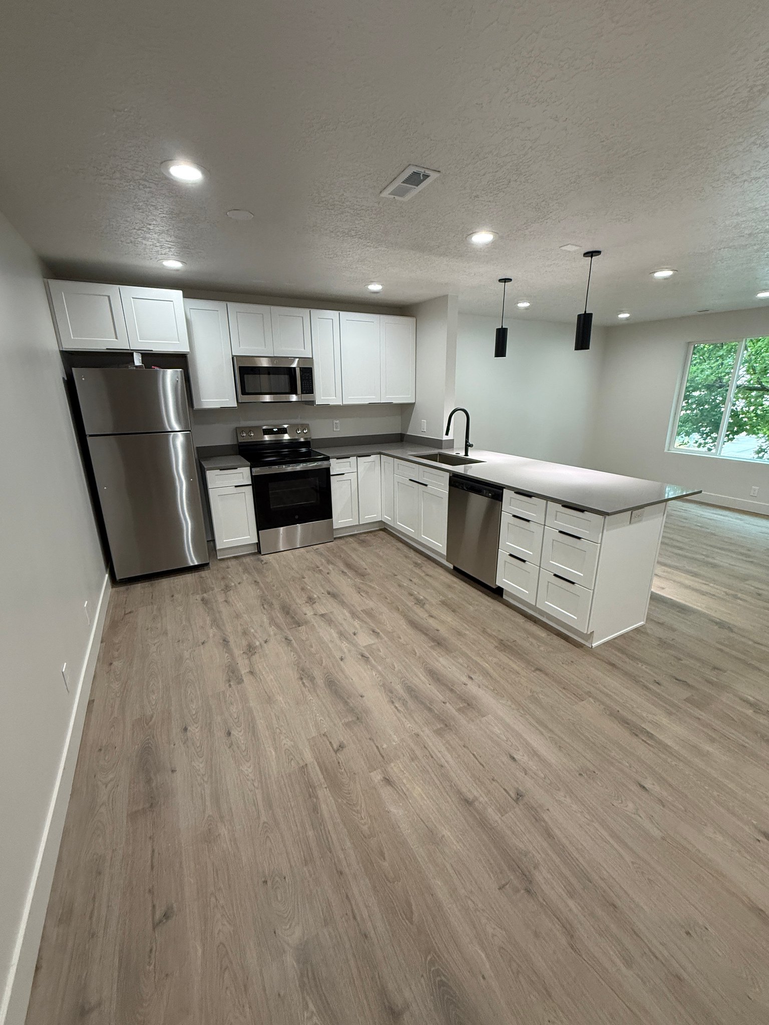 Salt Lake City Condo: 1860 West 500 North