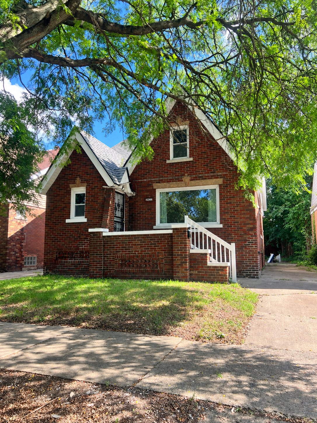 Detroit House: 15366 Snowden