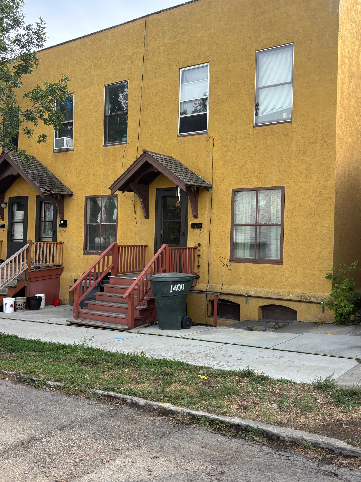 Helena House: 411 8th Ave
