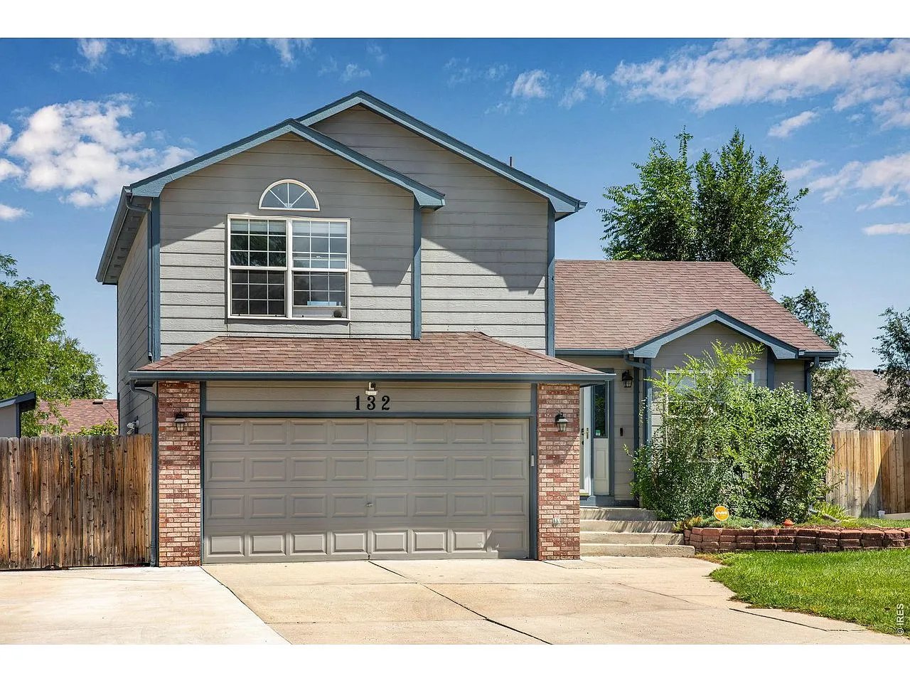 Greeley House: 132 N 50th Avenue Pl