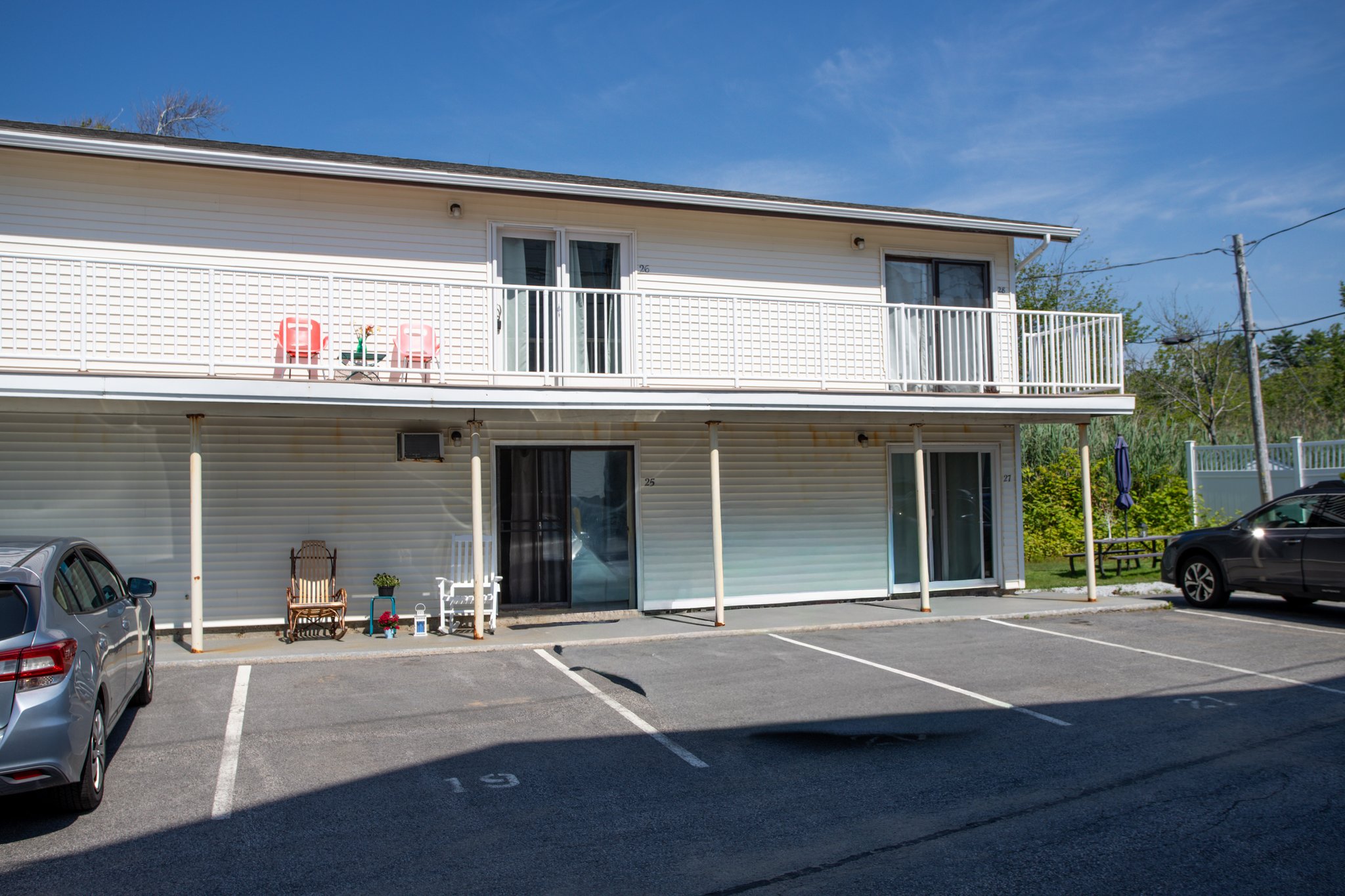 Hampton Condo: 933 Ocean Blvd