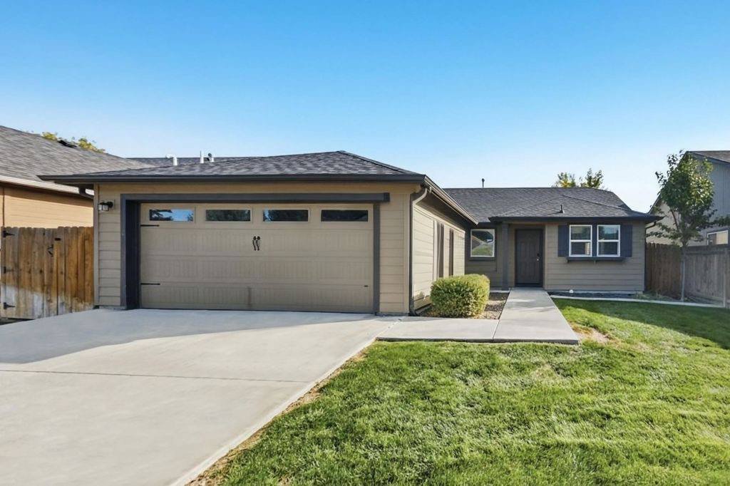 Nampa state Idaho House: 1045 W Sanetta St, Nampa,